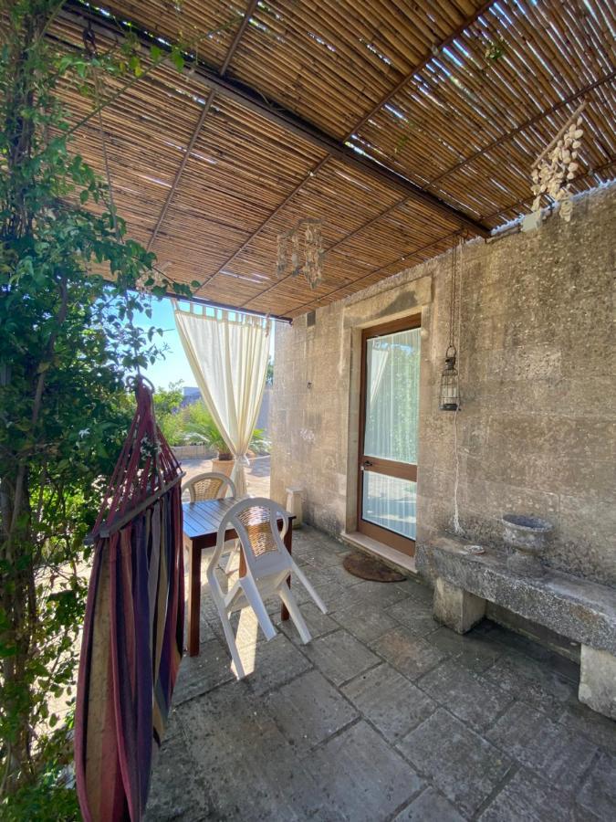 Masseria Montanari Карпиняно Салентино Екстериор снимка