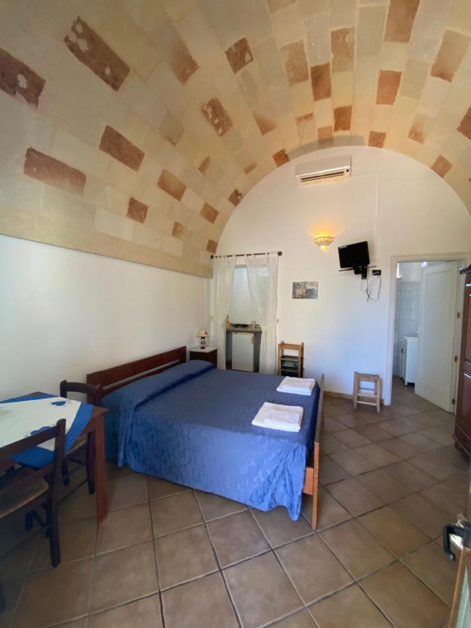 Masseria Montanari Карпиняно Салентино Екстериор снимка
