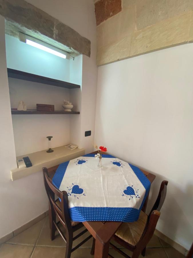 Masseria Montanari Карпиняно Салентино Екстериор снимка