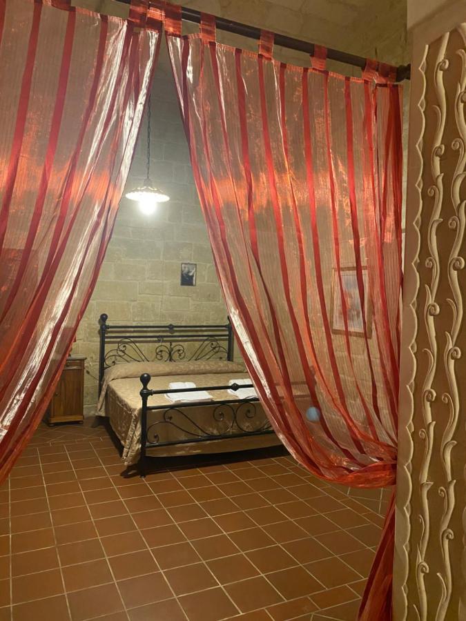 Masseria Montanari Карпиняно Салентино Екстериор снимка