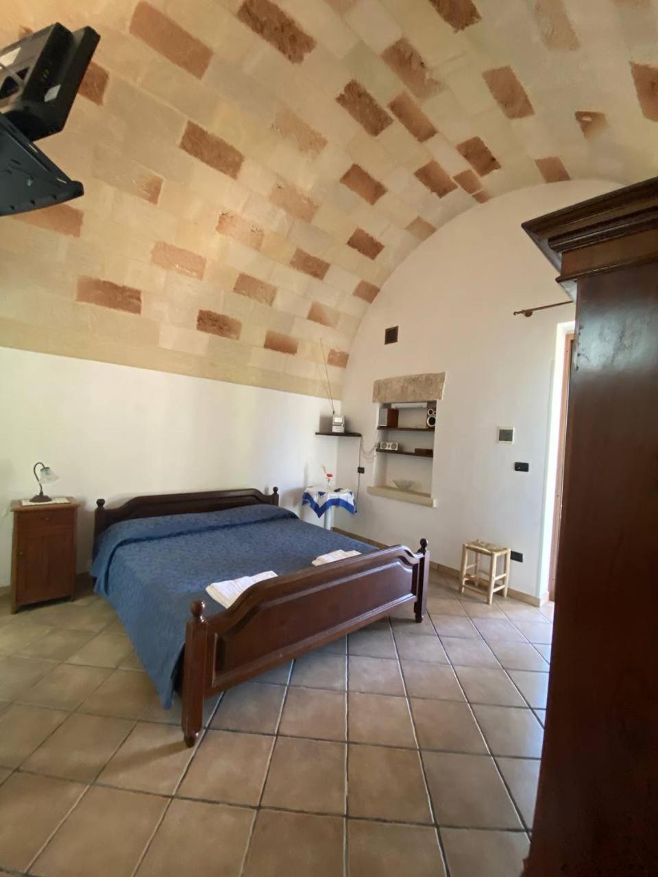 Masseria Montanari Карпиняно Салентино Екстериор снимка