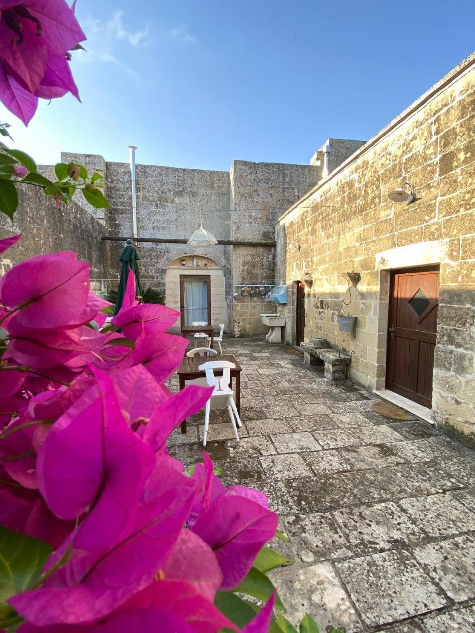 Masseria Montanari Карпиняно Салентино Екстериор снимка
